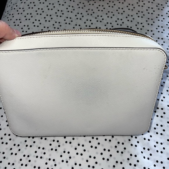 Used - Picture 3 of 3